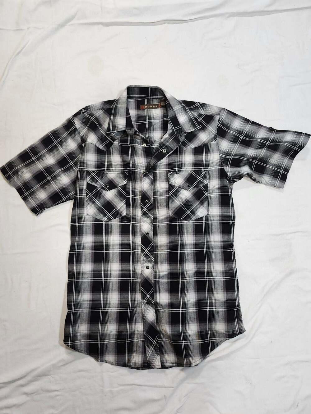Roper Men's Black and White Plaid Short Sleeve Western Pearl Snap Medium